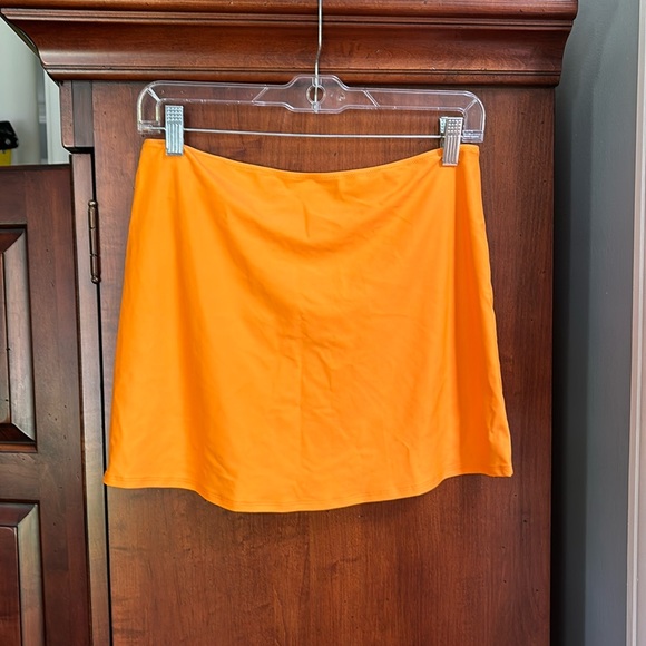 NWT Aerie Ruched Mid Rise Swim Skirt - Picture 2 of 8